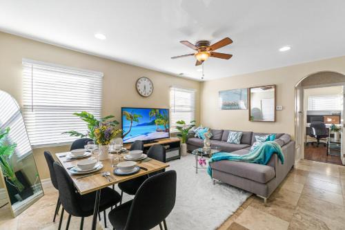 Entire Private 3-BR Ranch-Style with Backyard, Crib, King Bed, and Free Parking, Available Now