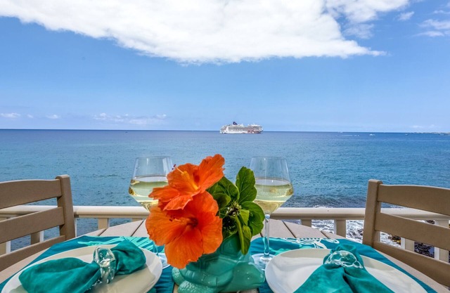🌊 EPIC Oceanfront Condo at Hale Kona Kai #403, TOP FLOOR, ELEVATOR, CENTRAL AC 🐬