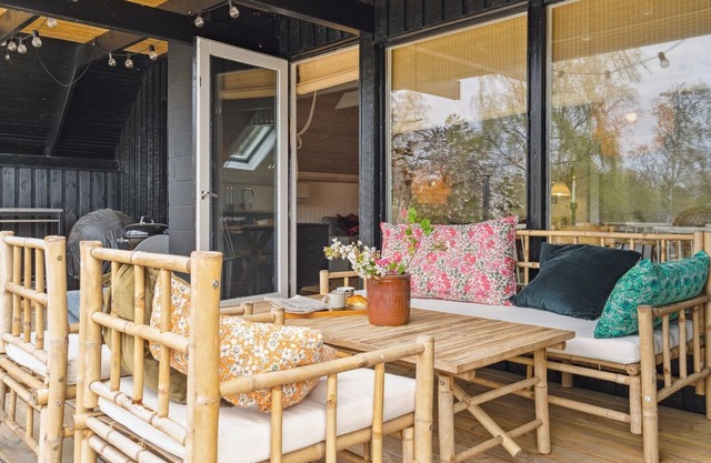 "Epiphania" - 700m from the sea by Interhome