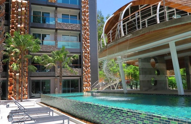 ET214 - pool access studio, quiet Patong area