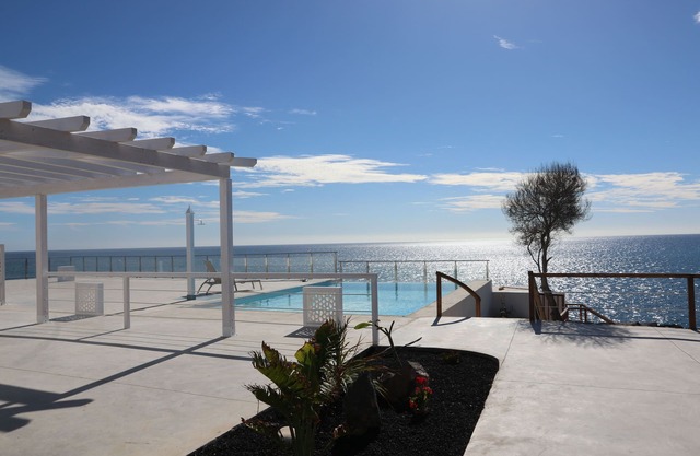 Etti-Paradise Suite The Olive Tree and the Sea