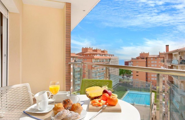 Europa Square Apartment