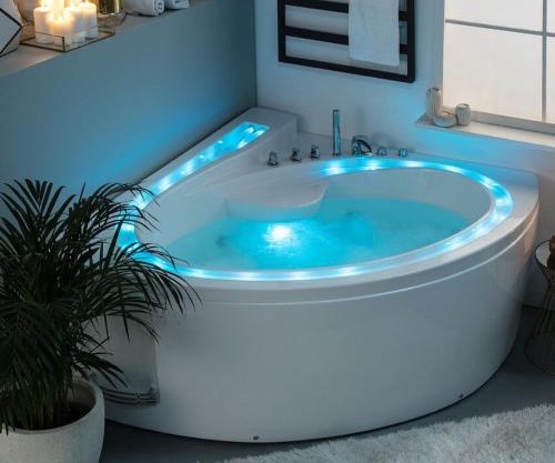 EUROPA22 Apartament RELAKS z JACUZZI w samym sercu miasta Prestiżowe osiedle z widokiem na park i staw z fontannami Szybkie i Łatwe Zameldowanie