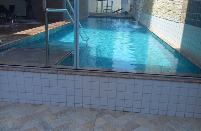 Excelente Apartamento com Piscina