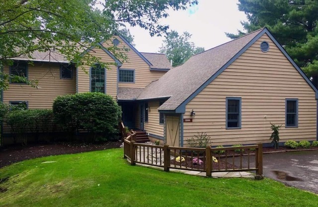 Exceptional 5 Bedroom; 4 1/2 Bath House on Beautiful Buck Hill Falls Golf Course