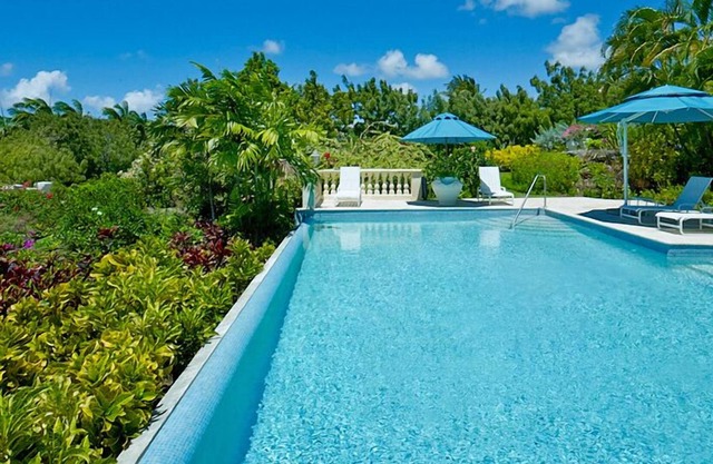Exceptionally Styled Six Bedroom Six Bathroom Property