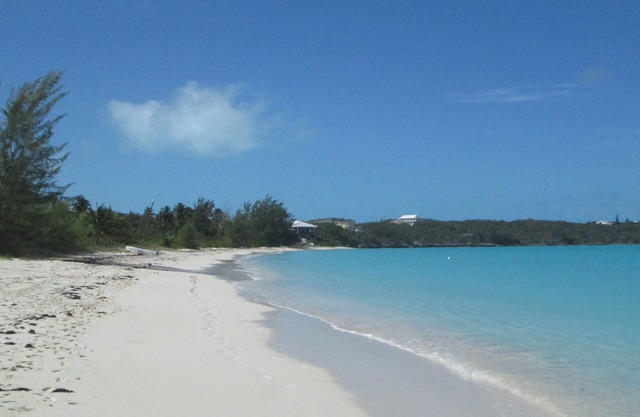 EXCLUSIVE BEACHFRONT CONDO 3bed/3Bath DIRECTLY on HOOPRS BAY