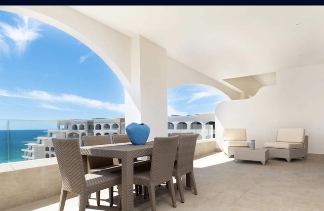 Exclusive luxury resort located btwn Tule Beach & Tequila Cove Beach
