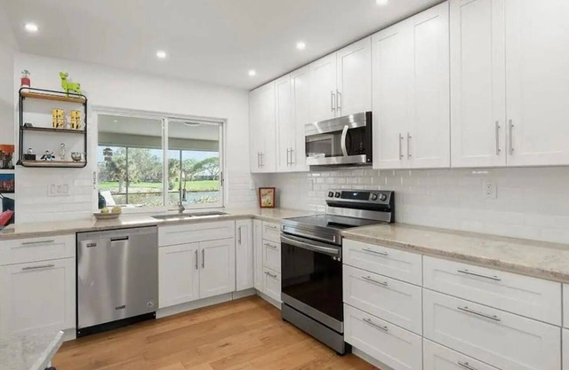 Exclusive Luxury Retreat! Stunning Outdoor Space