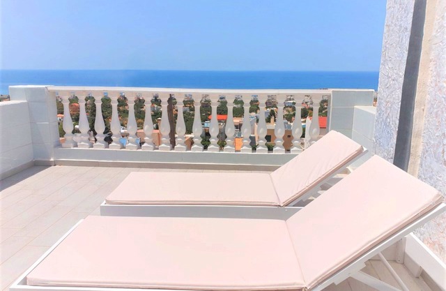 Executive Junior Suite with Balcony Full View