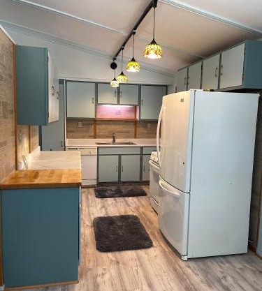 Executive Housing Central To All Area Attractions! Grandma's 2