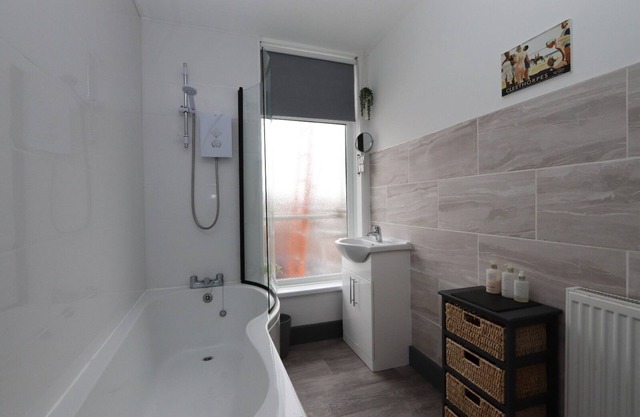 Executive Sea View apartment 3 Bedroom 'Lodge with the Legends' Sleeps up to 8