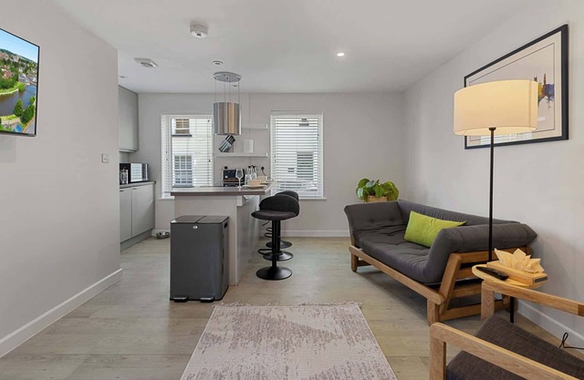 Exeter Escape - City Centre Apartment- Short Stays UK Ltd