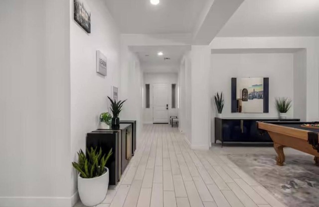 Experience Luxury Stay 5bedrooms. 5beds. 3baths