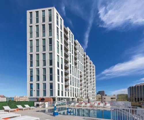 Explore Austin in 1BD condo with resort amenities