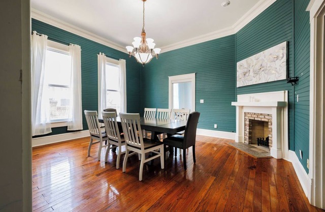 Exquisite Pensacola Charm