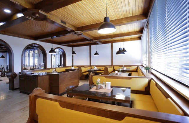 F Hotel 24h Check-In