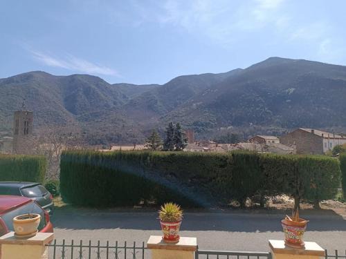 F2 classé 3 étoiles vue montagne, extérieur clos