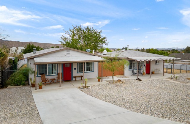 Fable by AvantStay | 2 Unique Spaces, w/Bowling, Hot Tub, Fire Pit, Large Yard