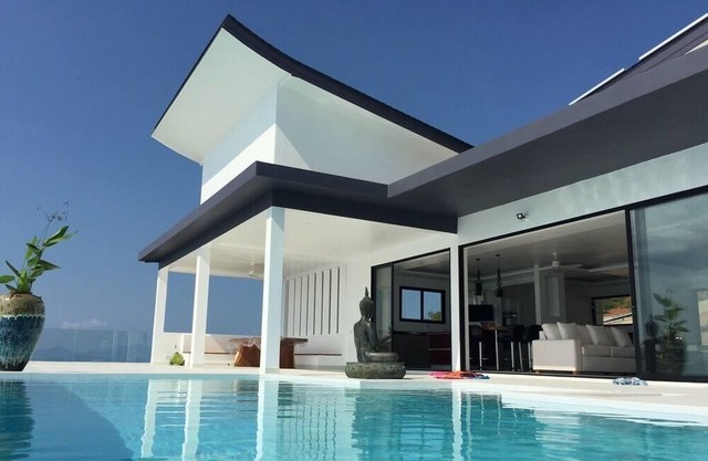 Fabulous Alizés villa with sea view with Staff and 4x4 vehicle.