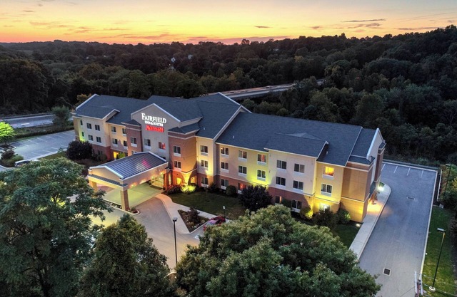 Fairfield Inn & Suites by Marriott Harrisburg West