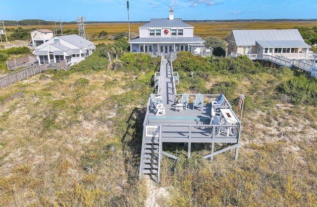 Fairwinds: Inviting Oceanfront Home Built to Entertain
