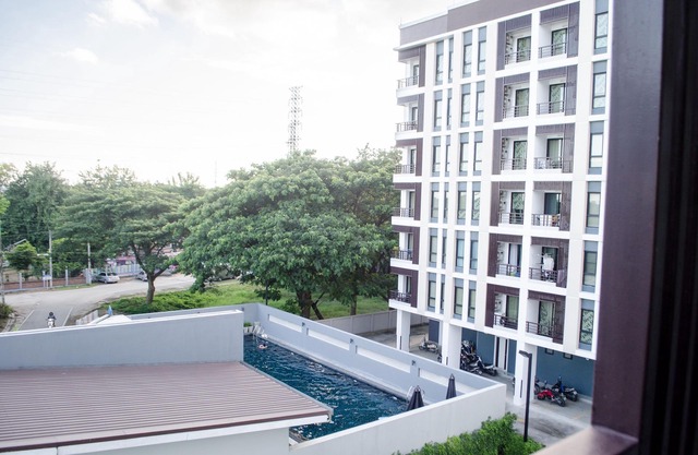 Family Apartment With Massage Chair