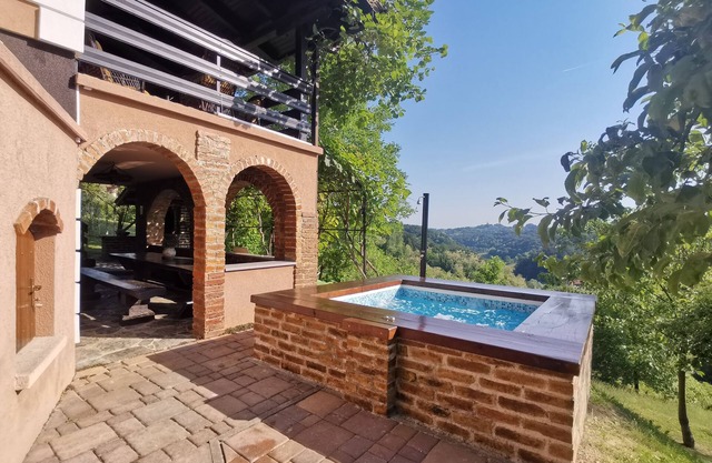 Family friendly house with a parking space Tuheljske Toplice, Zagorje (K-20825)