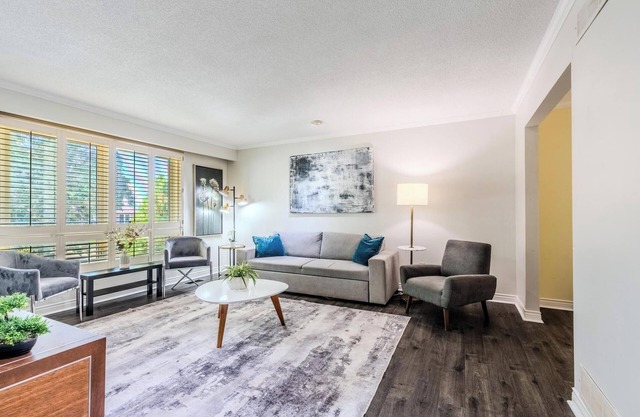 Family-Friendly 2BR Sleeps 6