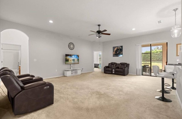Family-Friendly 3BR Getaway BBQ Game Room Fun