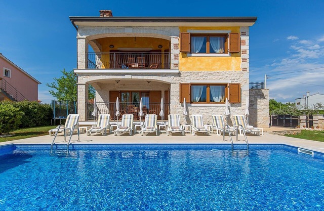 Family friendly house with a swimming pool Buići, Poreč (K-19720)