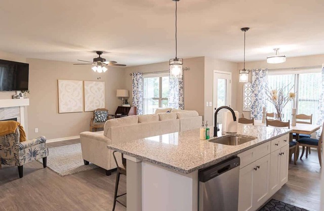 Family-Friendly Loves Park Home: 3BR, King Master, Pet-Friendly