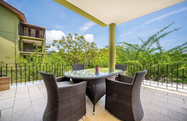 Family Friendly Reserva Conchal Retreat
