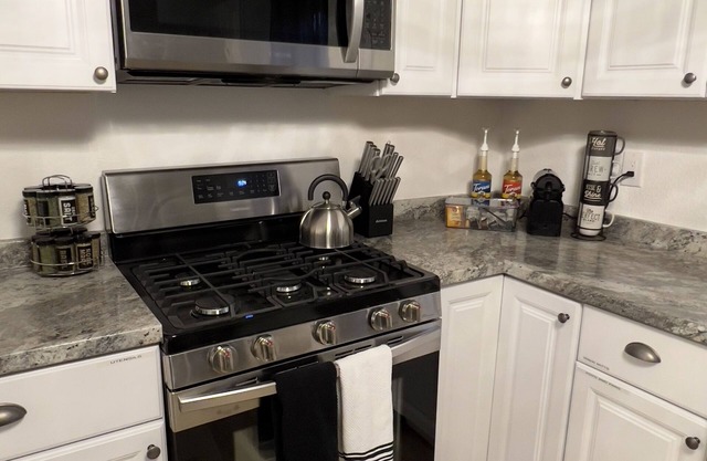 Family Friendy/King Bed/Nespresso Coffee Bar/Smart TVs/Modern