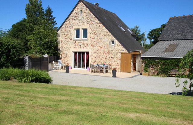 Family home in the heart of Cotentin, pets allowed