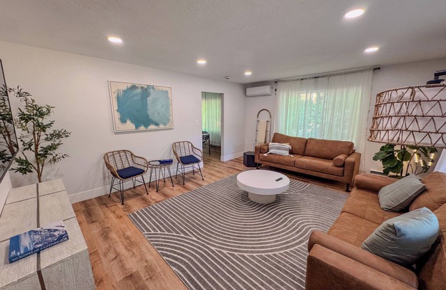 Family Ski Haven 3BR Retreat near Powder Mountain & Snowbasin