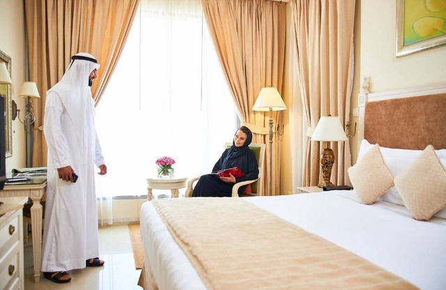 Family Two Bedroom Apartment Near Internet Metro Station By Luxury Bookings