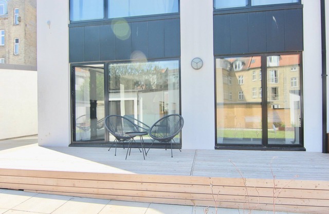 Fantastic 1-BR apartment with a terrace - 160