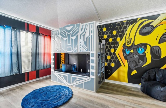 Fantastic 5BR Themed Pool Home Near Disney World