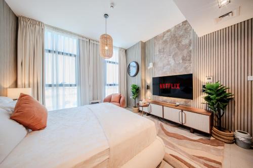 Fantastic Studio Royale Apartment At Al Mamsha