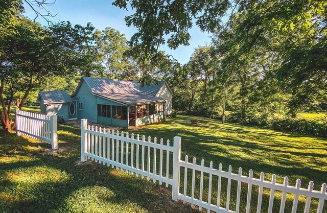 Farm House on the Meramec River and 160 Acres