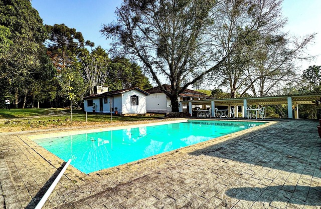 Farm with easy access - Swimming pool and barbecue