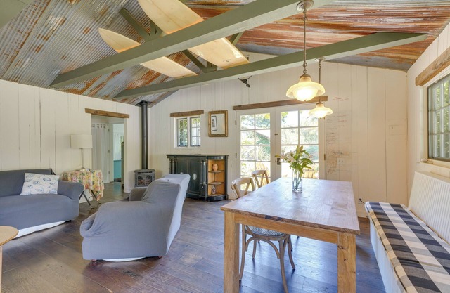 Farmhouse-Chic Carpinteria Cottage w/Pool Access