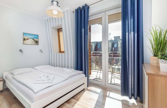 Feniks | Elegant Apartment | Close to the Beach