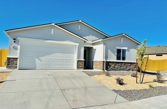 Fernley House/Pets Welcome/4BR/Sleeps 11