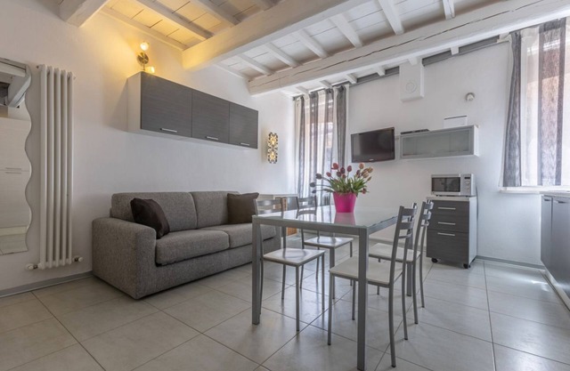 Ferrara Center Bi-level Beauty Apartment