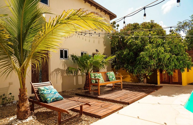 FEW STEPS FROM MAGEL HALTO BEACH, ONE OF THE BEST IN ARUBA! Your home in Aruba!