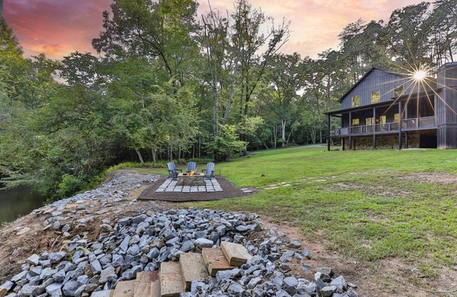 FightingTown Escape | Blue Ridge, GA