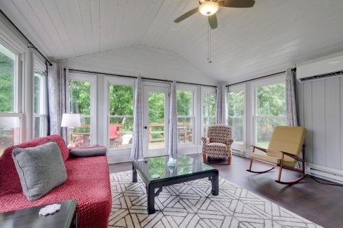 Fish, Relax and Enjoy Lake Views Colonial Beach Gem