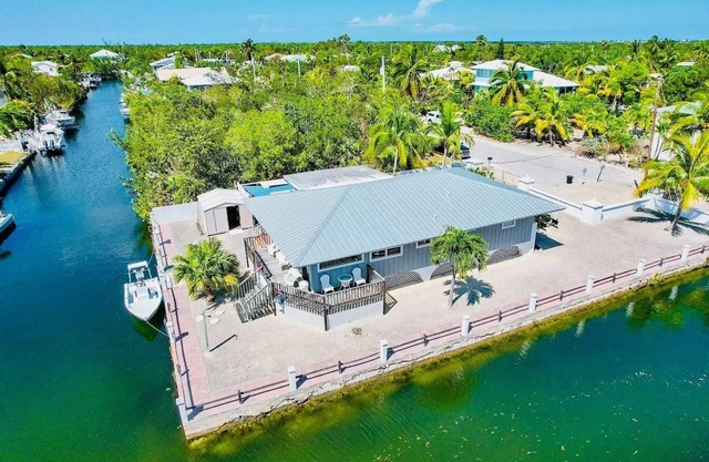 FISHERMANS DREAM HOUSE